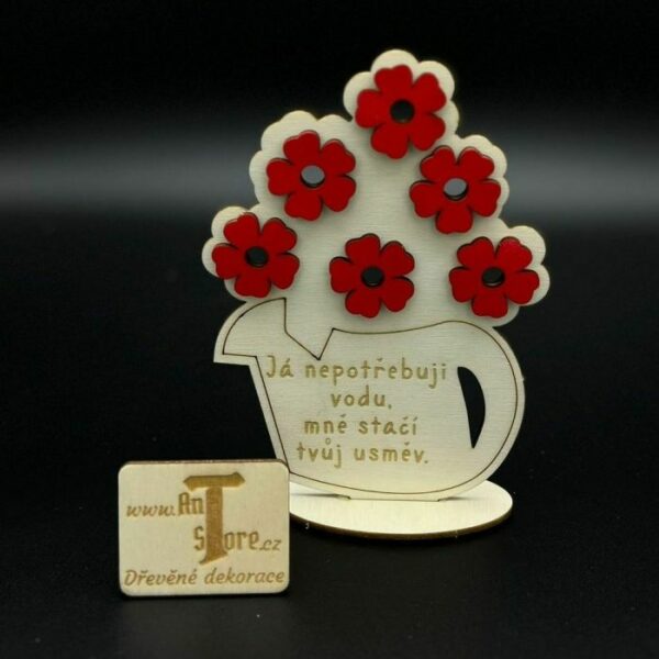 Konvička na podestě s květiny – já nepotřebuji vodu